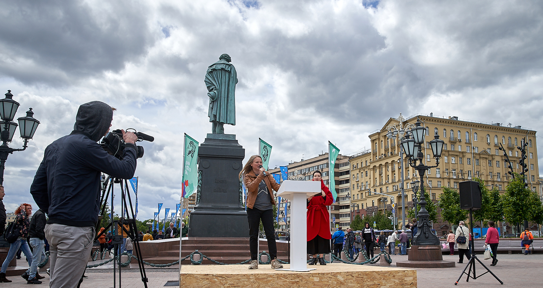 Москва пушкинская сегодня. Памятник а. с. Пушкину (Москва, Пушкинская площадь). Памятник на Пушкинской площади. Памятник Пушкину на Пушкинской площади. Памятник Пушкину на Тверской.