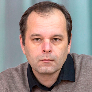 Сенчин Роман Валерьевич