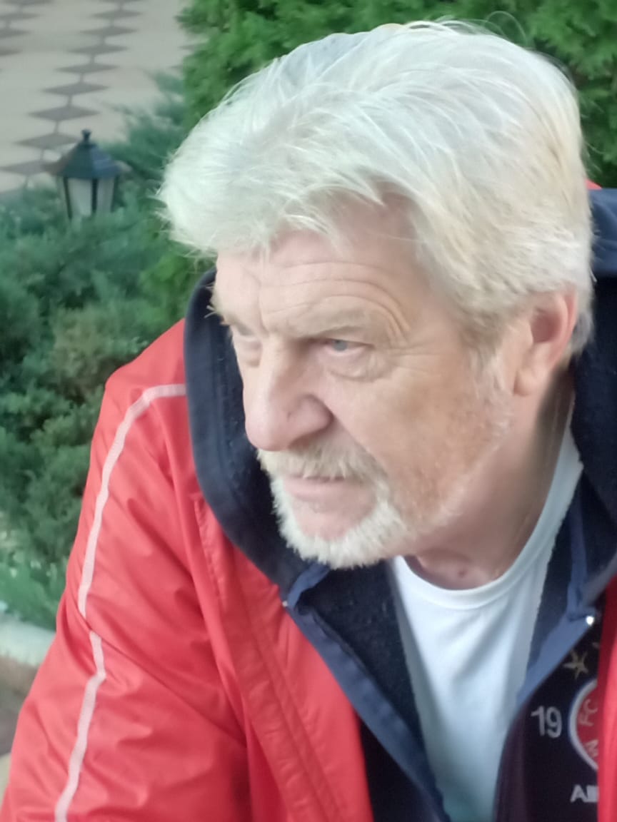 Сергей Барцевски-Оленик