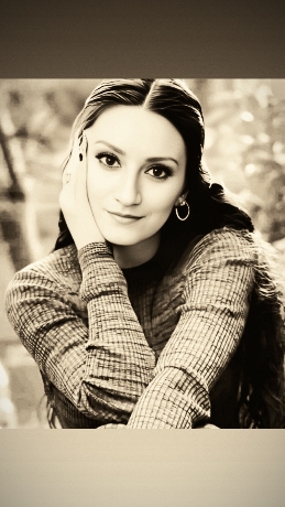 Венера Есина