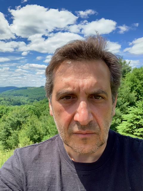 Олег Кутуев
