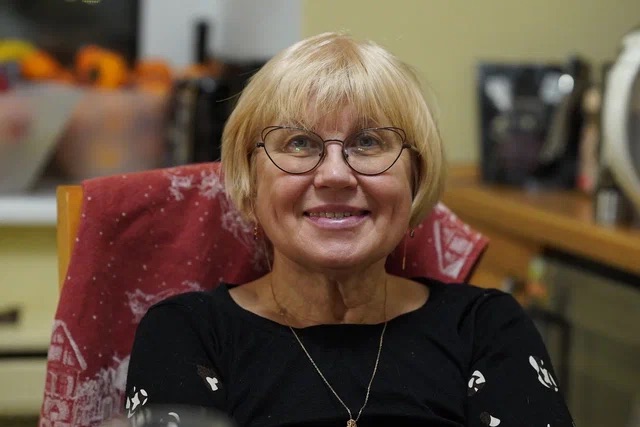 Елен Попова