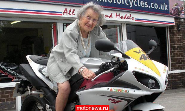 Бабки байкерши