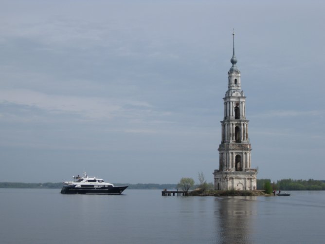 Маленький городок на волге