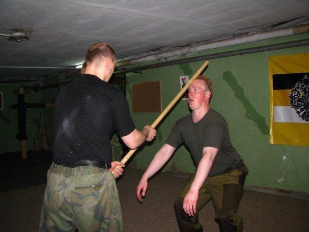 Мем с палкой
