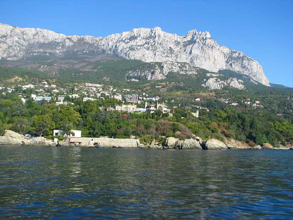 Алупка Крым море
