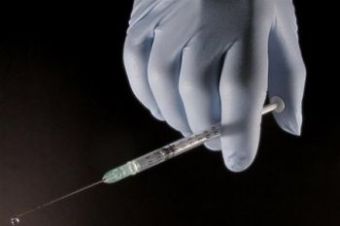 Сперва сомненья гложили