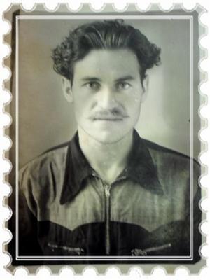 Красная рубашка...