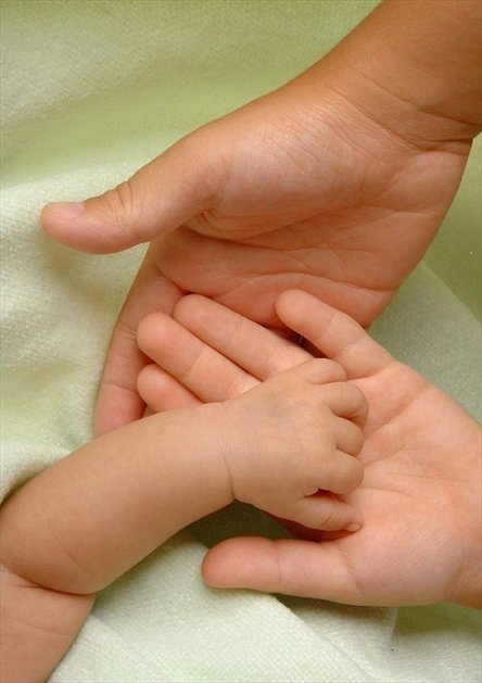 Рука в руке...