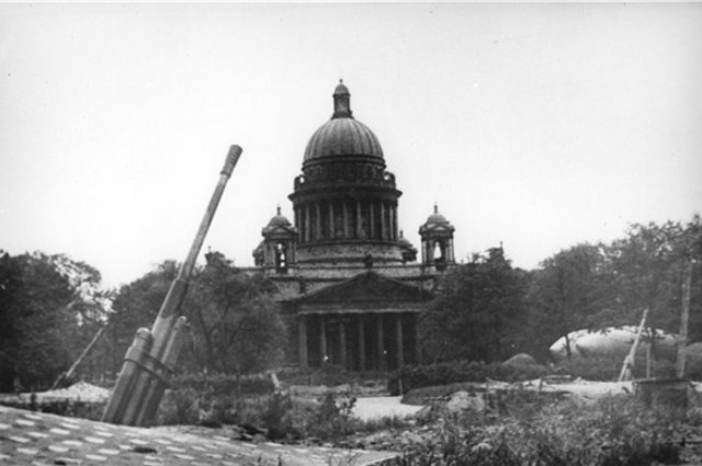 Я люблю месяц май...