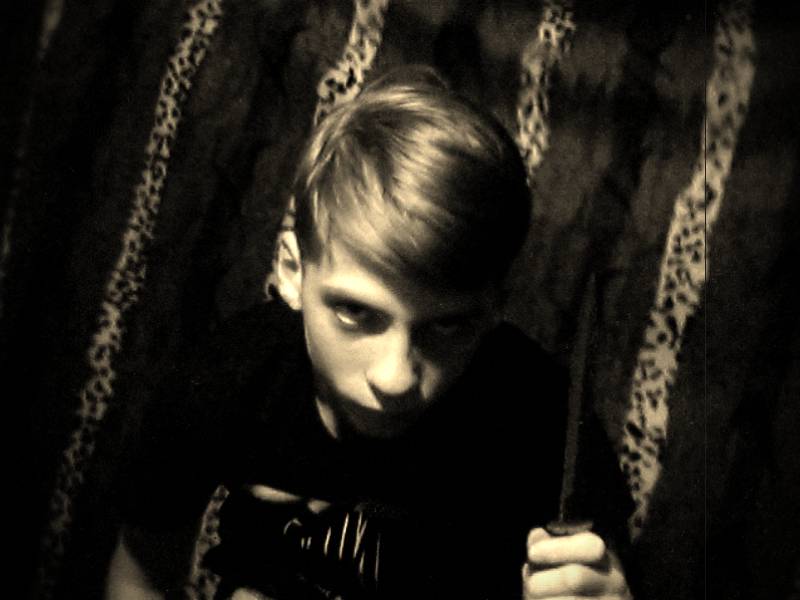 Дмитрий Белов. Маньяк с Причудами (Константин Чемерис) / Проза.ру