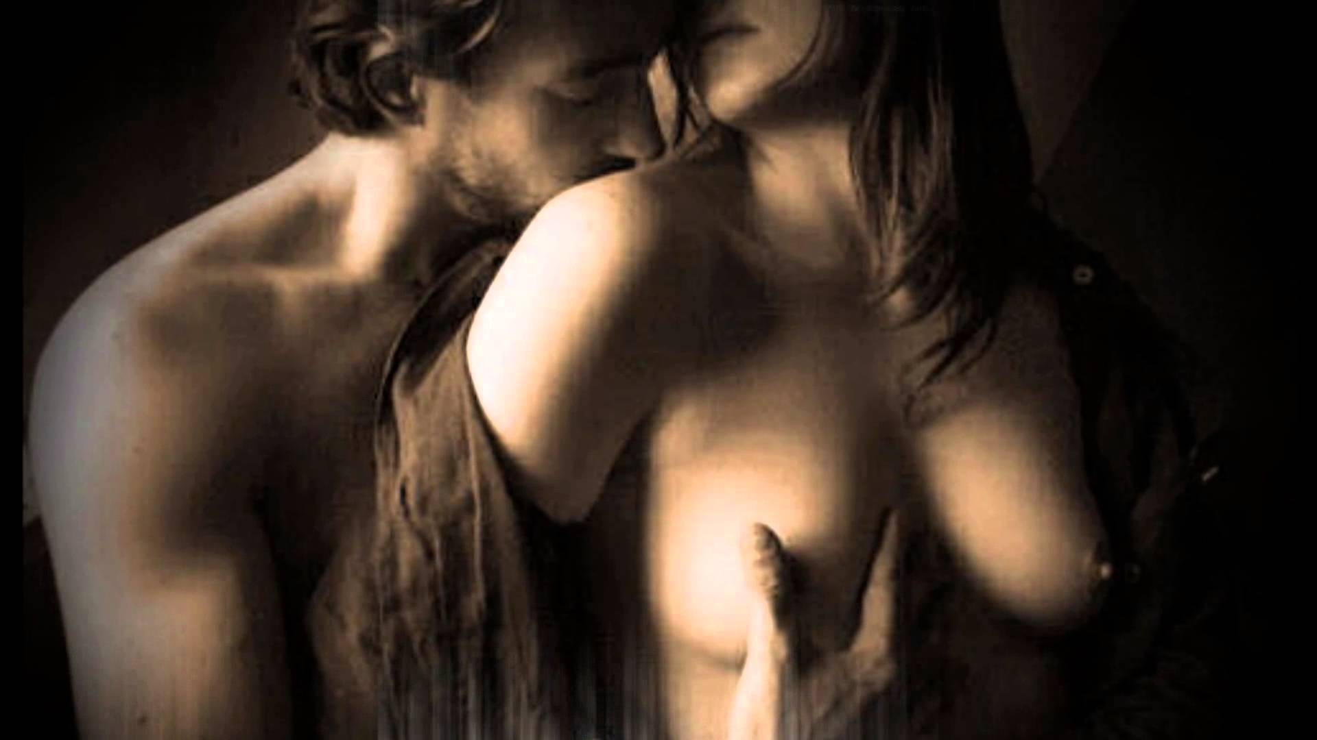 целовать женскую грудь на фотографиях фото 115