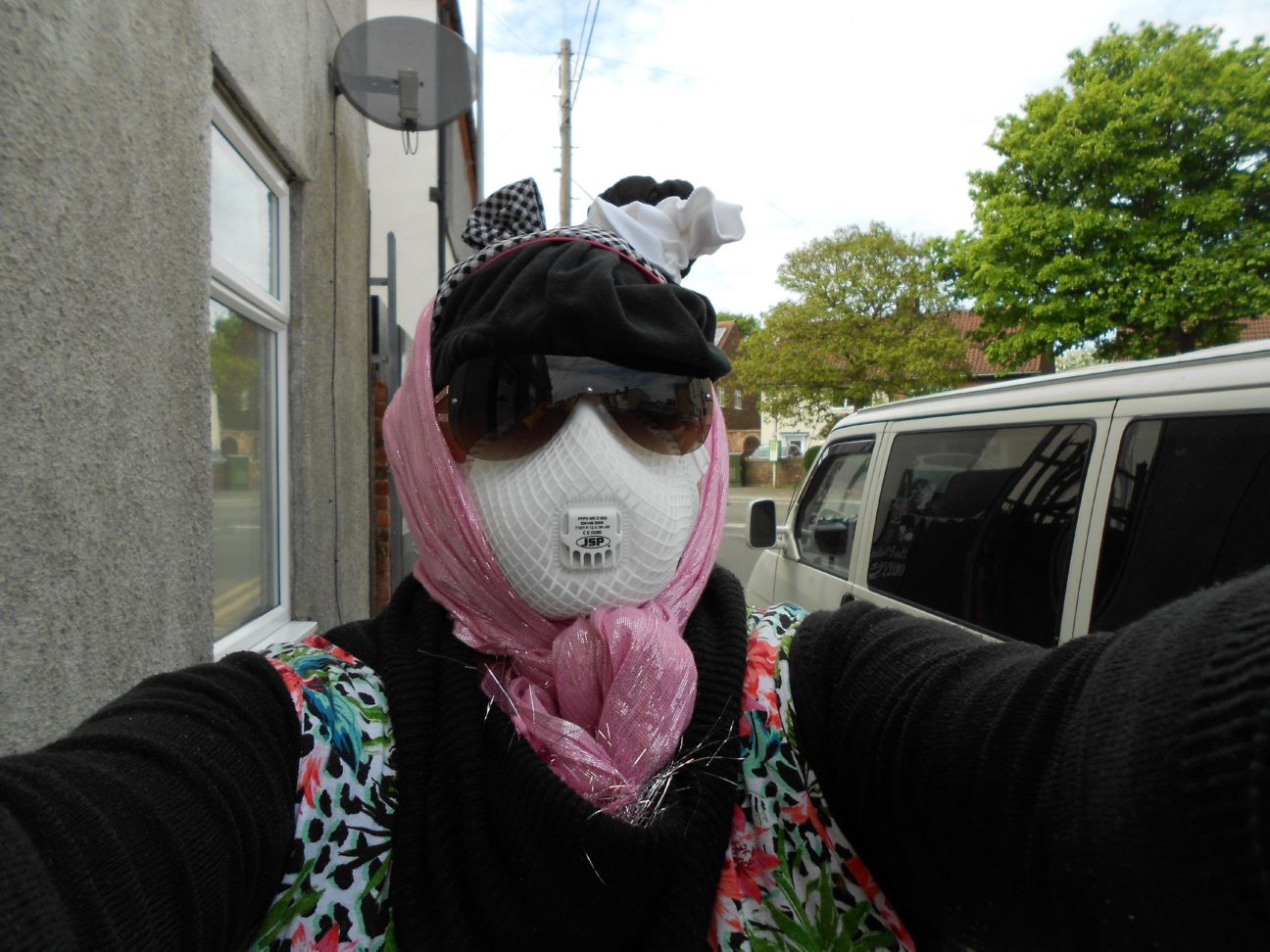 7-5-2020, селфи на улице, фото 3 aa