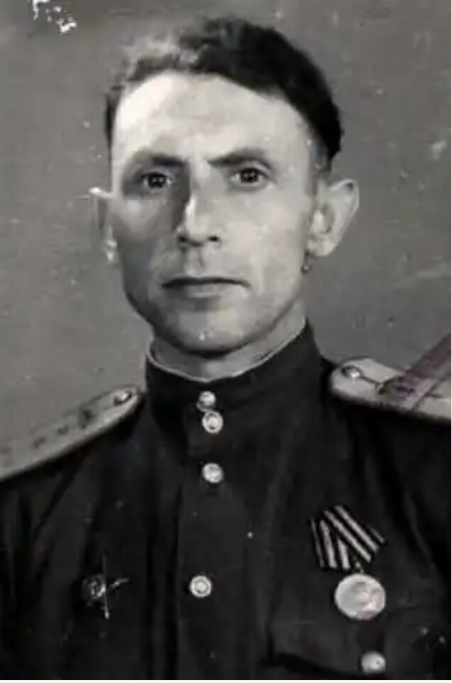 Лейтенант Зац, история на полях Книги скорби (Евгений Пимонович) / Проза.ру