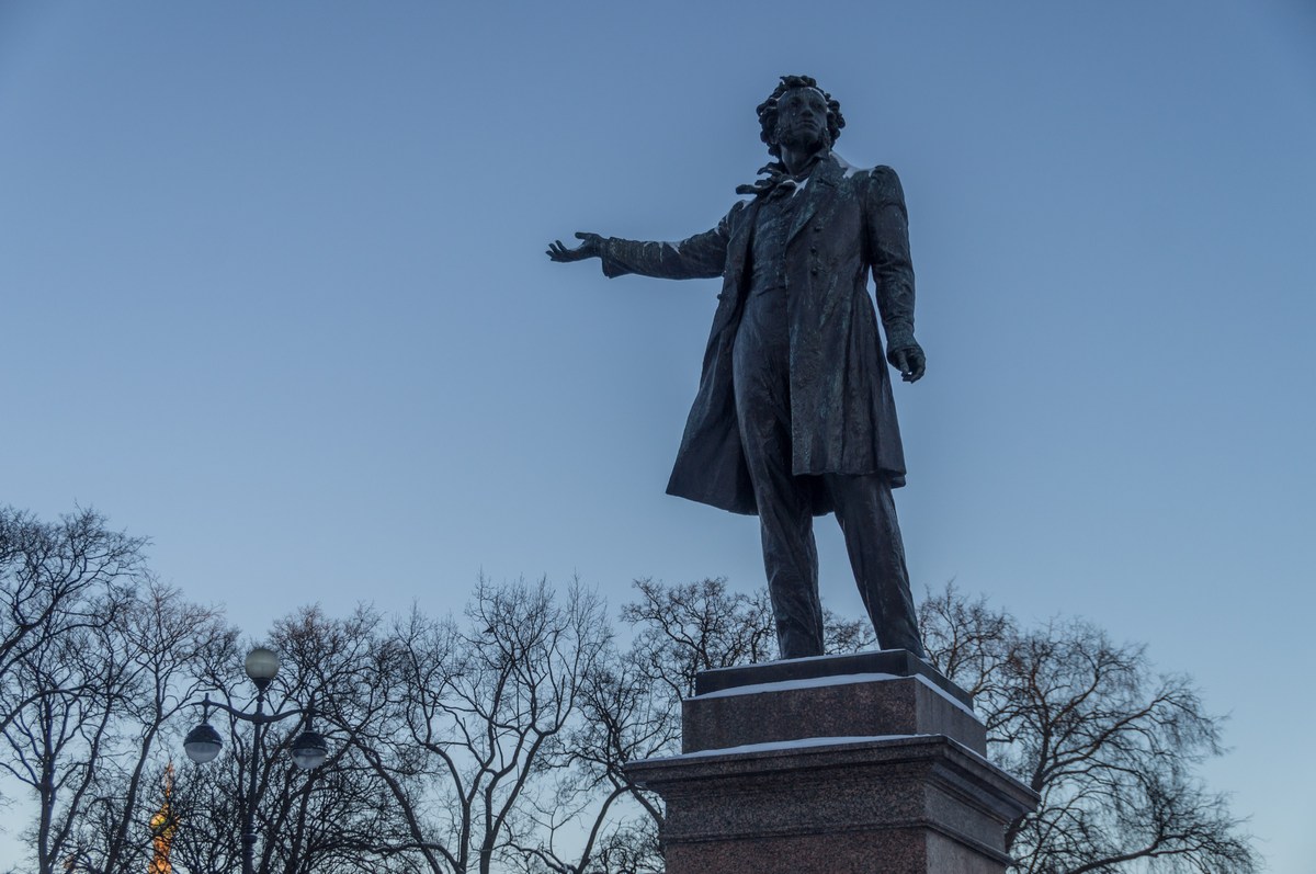 Бюст поэта пушкина в париже. Памятник пушкина в москве история создания. Доклад о памятнике пушкина. Пушкину (скульптор с. С.