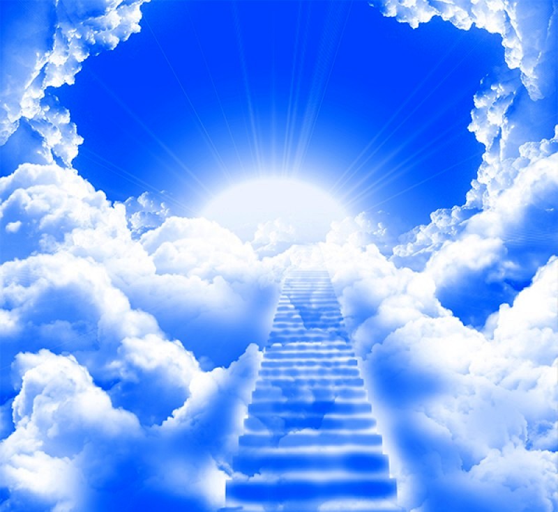 Как выглядит рай на небесах для умершего человека фото