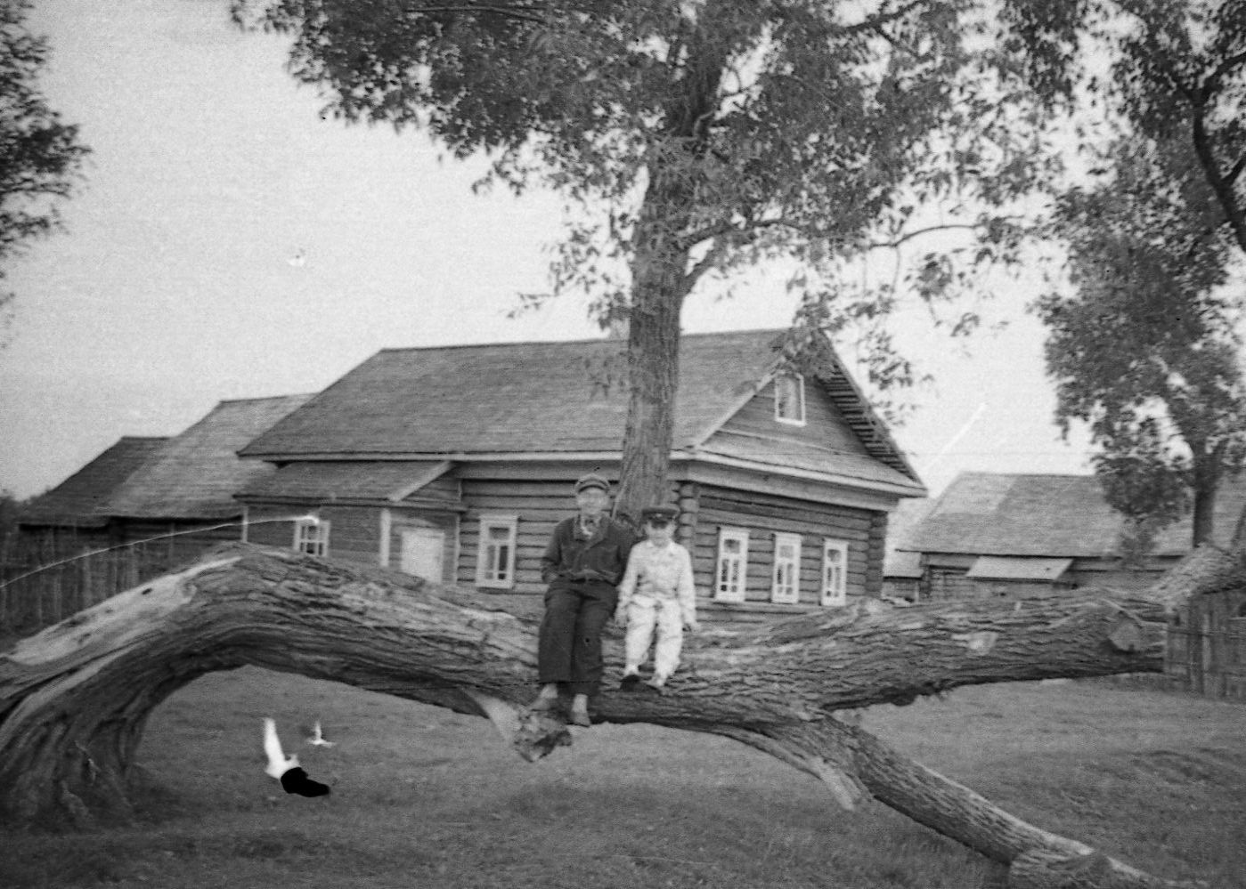 Июль и Август (Вячеслав Кудяков) / Проза.ру