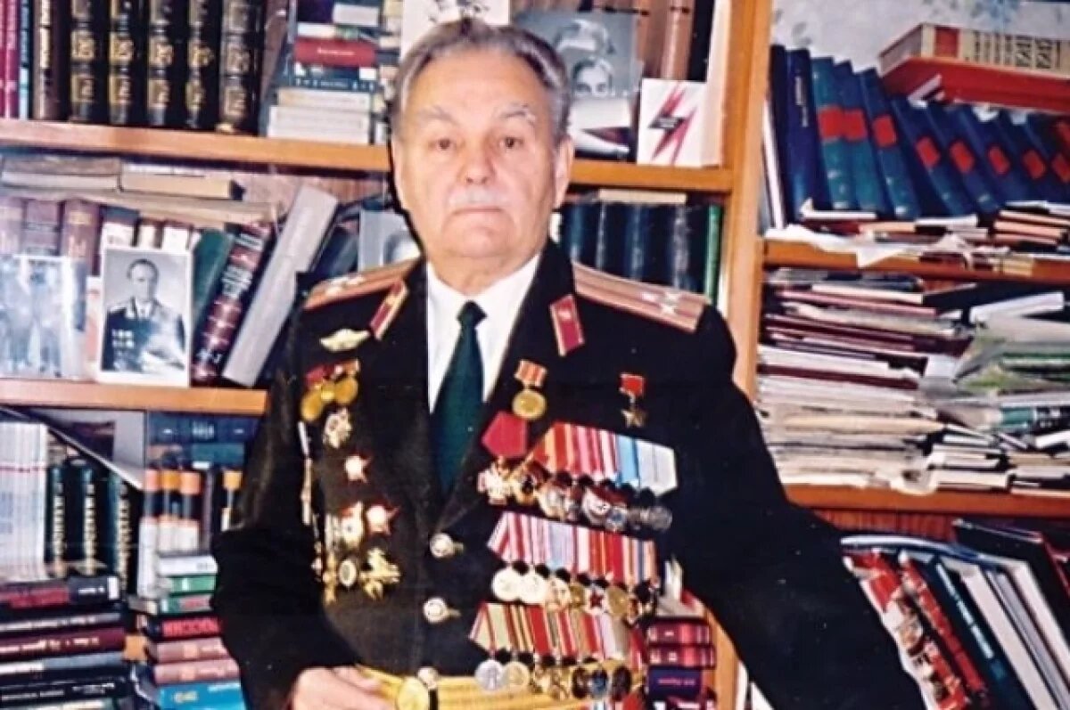 Владимир Карпов - разведчик и писатель СССР!!