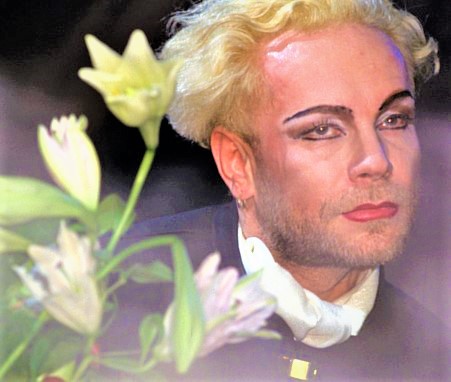 Kнигa Борис Моисеев подчинился судьбе Showbiz RU