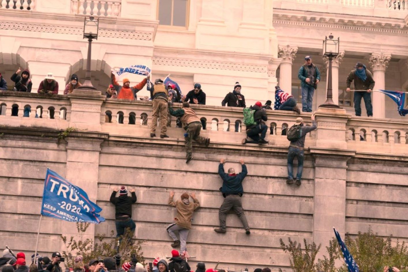 6 янв 2025-6 янв 2021 штурм Капитолия Доналд Трамп