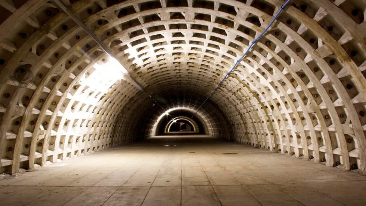 Протоцивилизация и полая земля