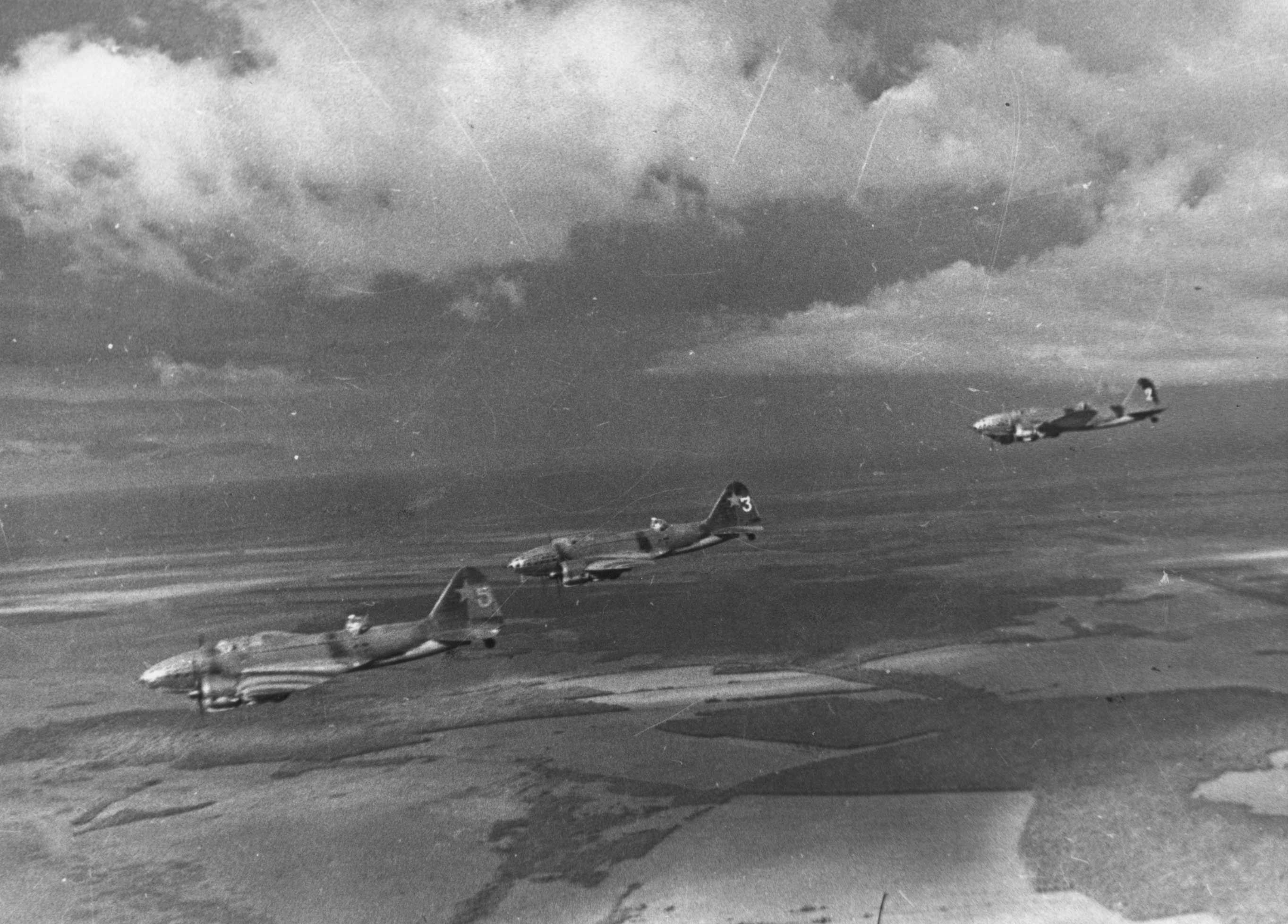 Победы и потери ВВС Черноморского флота. 4. 1942