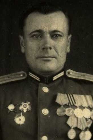 Вспомнить всех поимённо-Ивашко И. И