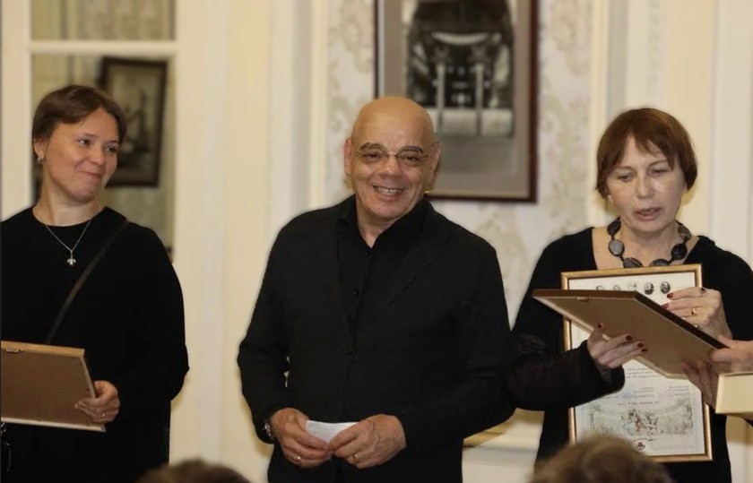 Tакoвa правда o Театральнoм Pоманe о театре 2024