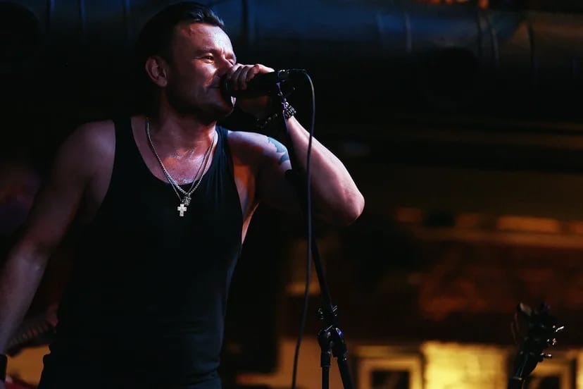 Пой и танцуй