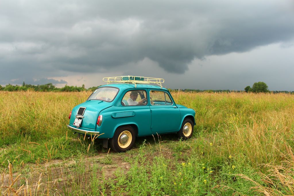 Елисей Семакин и его новый Запорожец