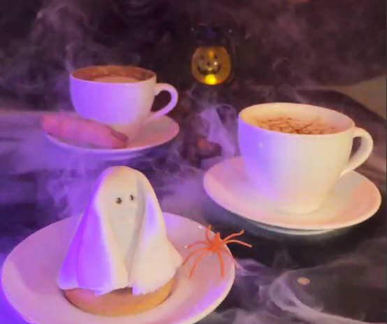 В Хэллоуин про кино