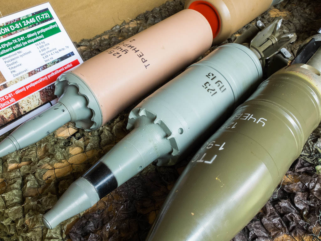 Что такое диванный эксперт?