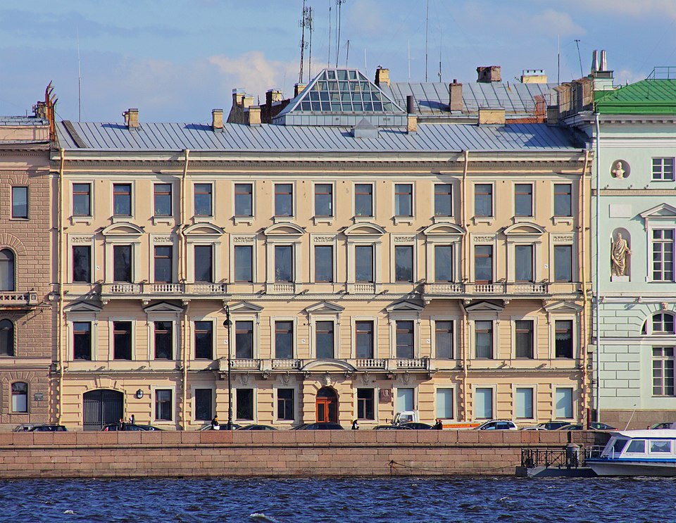 Фрагменты. Дома и судьбы