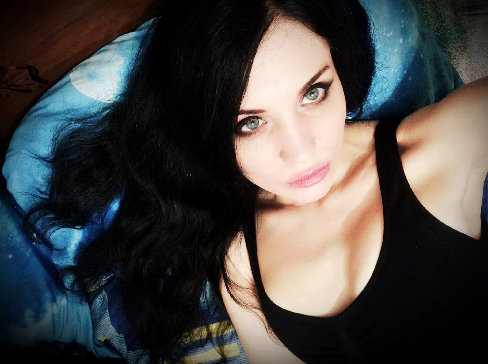 Ев. от Странника гл. 15. Девушки и Шалфей