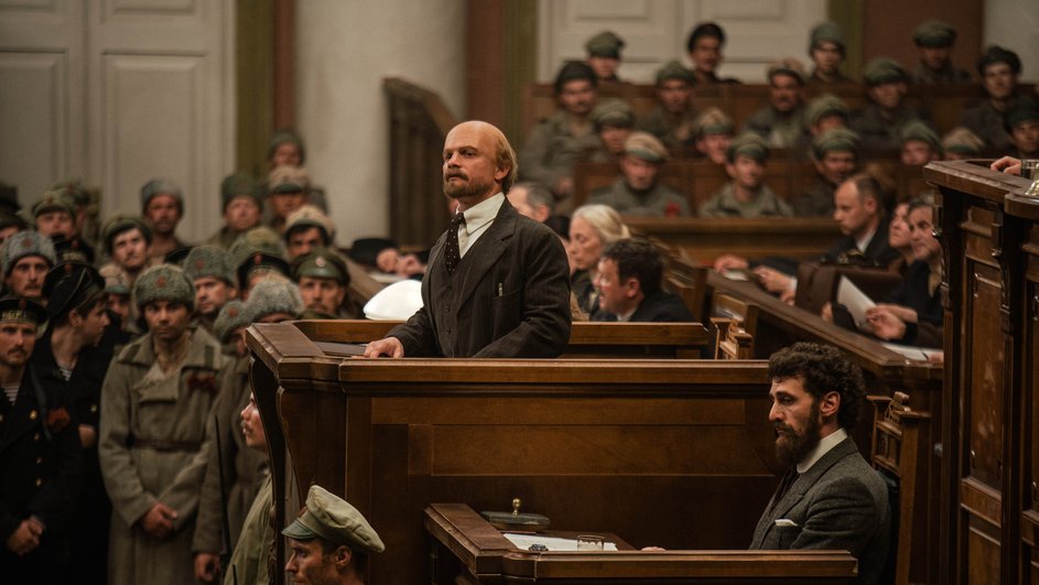 Кинороман Кончаловского. Орден меченосцев