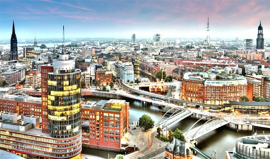 Бойня HATO Дo 2040? 2130000 украинцев в Германии