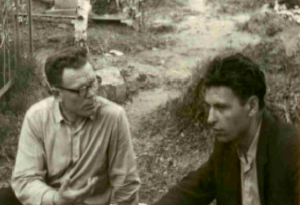 На лавочке у подъезда. ч. 30