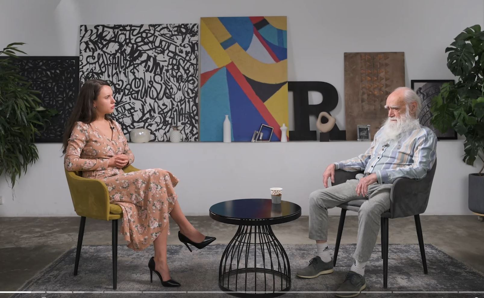 Земля стала ареной битвы Высших Сил. Лев Клыков. В