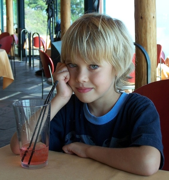 Угостить меня хотите!? стихи