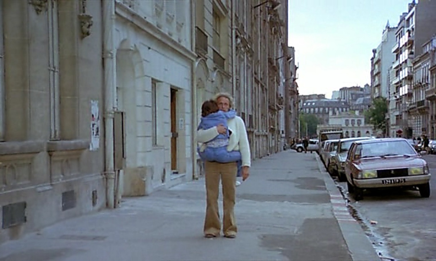 Мальчик, Пьер Ришар И два верблюда -стихи