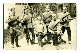 Как служил солдат службу ратную...