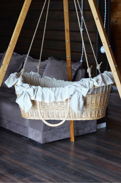 Подвесная качающаяся люлька