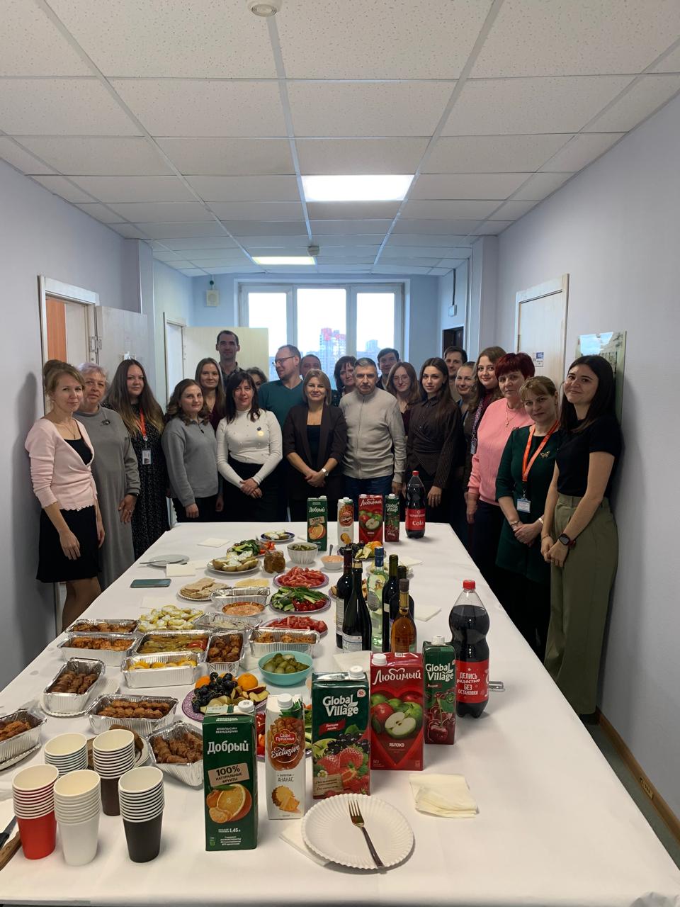 Здравствуйте, коллеги и друзья