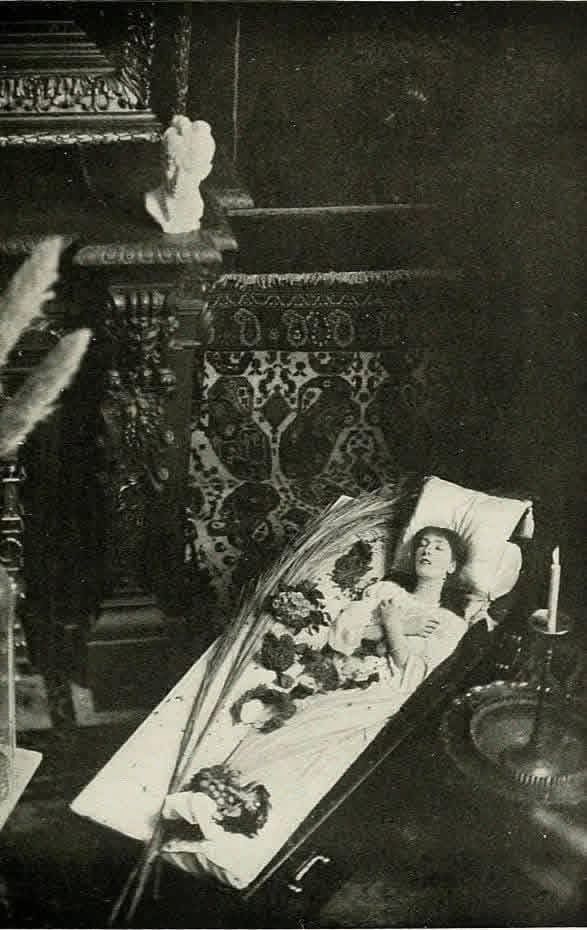 На смерть девицы - сложная тема в поэзии