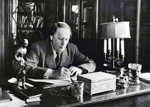 Алексей Николаевич Толстой