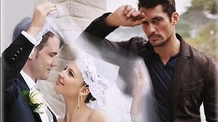 На улице мы встретились с тобой